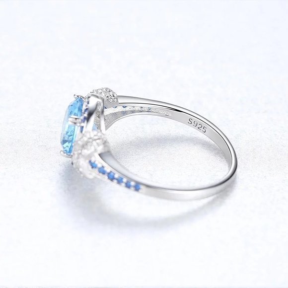 Stunning Sapphire Sterling Silver Ring - Picture 3 of 8